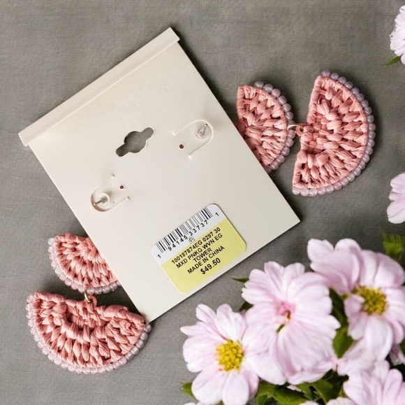 On 34th Pink Woven Raffia Bohemian Style Tiered Stud Earrings - Picture 3 of 5